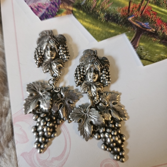 Amazing Vintage Art Nouveau Silver Plated Earrings - Picture 2 of 10